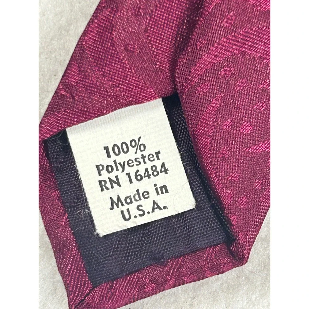 Camden Court Tennis Match Novelty Necktie Mens OS Burgundy Retro Sporty